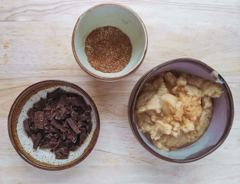 Chocolate + Mix of spices + banana-apple purée